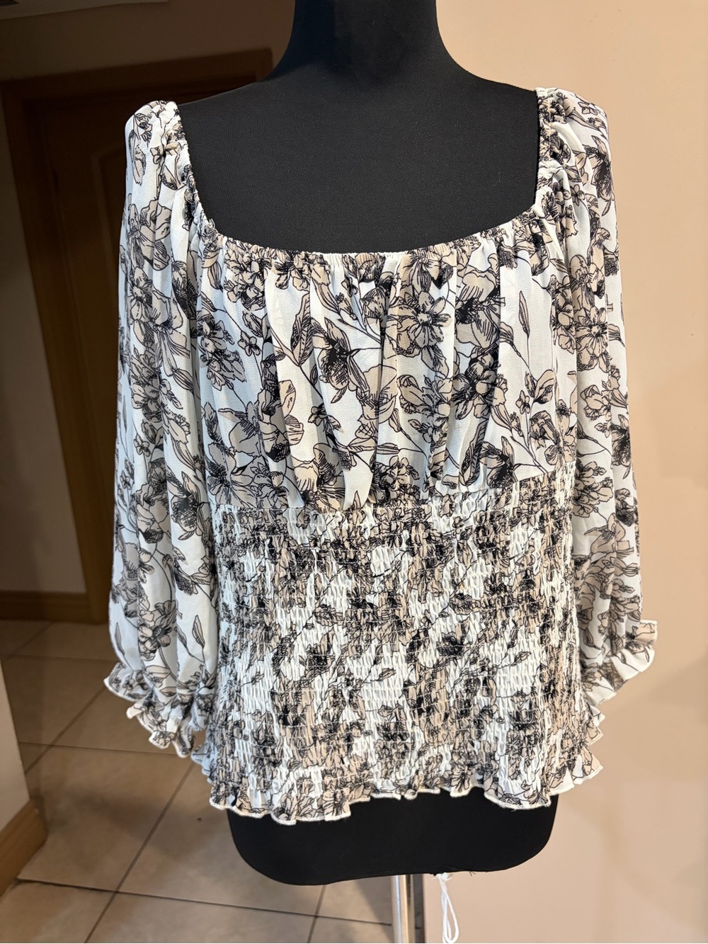 Smocked Square-Neck Floral Blouse in White/Black